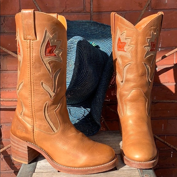 frye boots cowboy